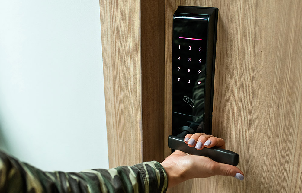 SMART-LOCKS Smart Locks